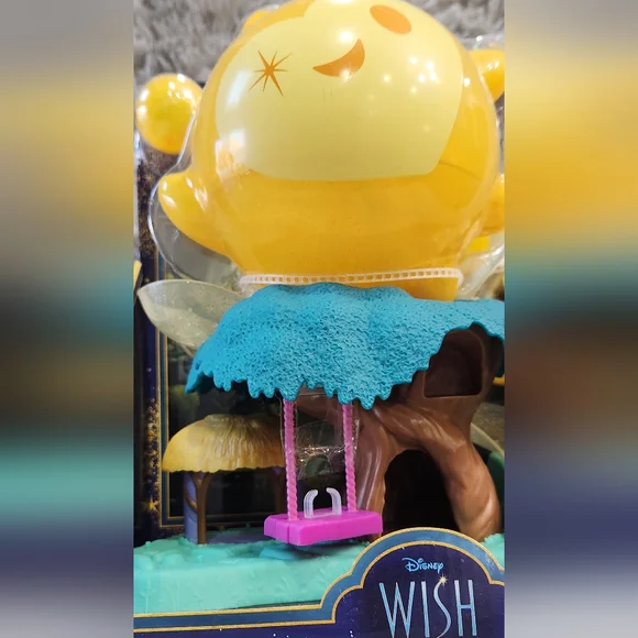 Disney WISH Magical Star Play Set NIB - Picture 2 of 7